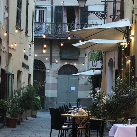 La Casa Sulla Piazzetta Lejlighed Albenga Eksteriør billede